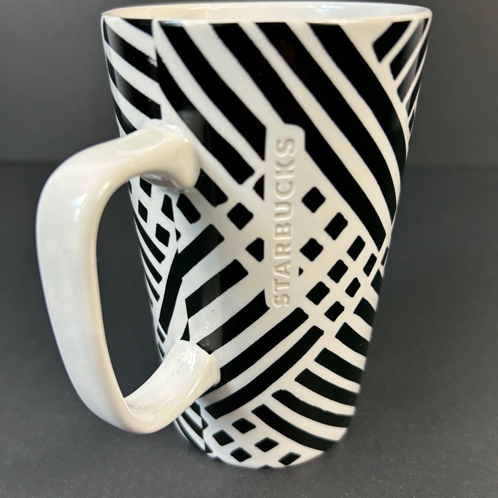 Vintage 2014 Starbucks Graphic Stripe Mug - Modern Minimalist Decor